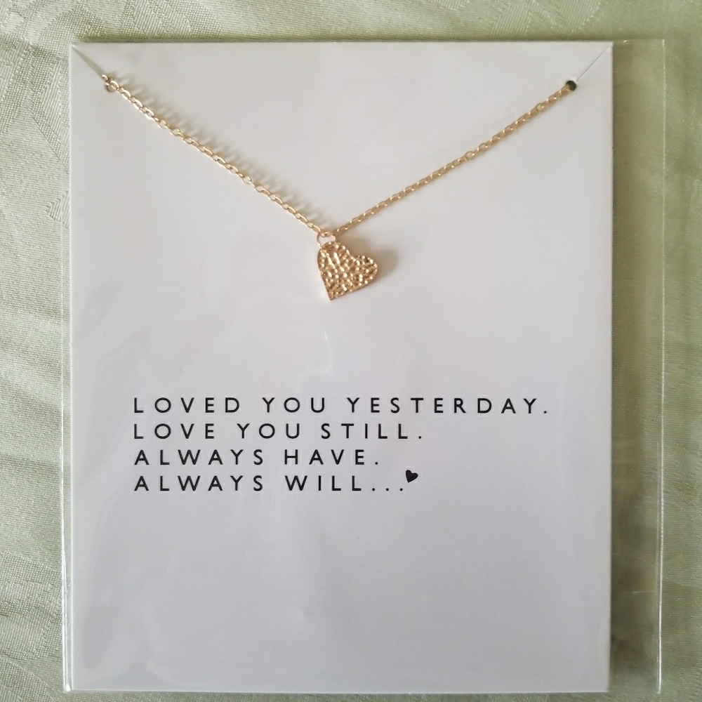 NEW Love Heart Necklace